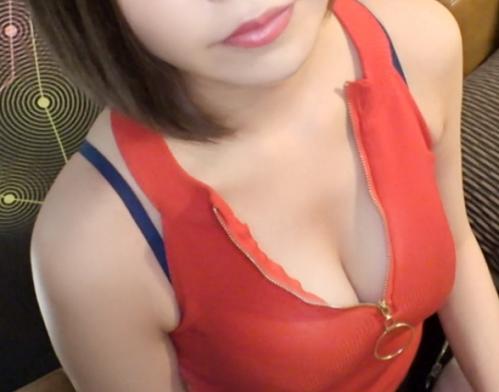 【パパ活女子】普段は40歳以上のおじさんとばかりセックスしている21歳の巨乳美女が男優との絡みで緊張！？【初撮り】