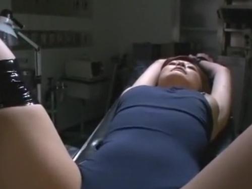 ＜さとう遥希＞美しい若妻のオペ室での監禁！愛液まみれの衝撃映像！