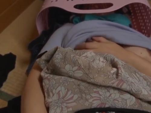 「淫乱な奥様の巨乳＆豊満な体に興奮！」
