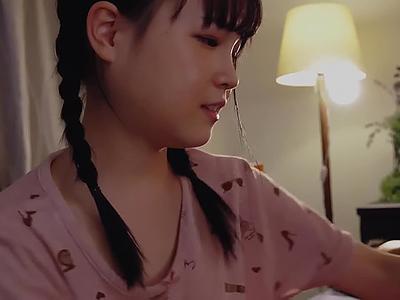 【逆夜這い×連れ子】再婚相手の連れ子がスケベすぎて嫁の横で逆夜這いされ中出しセックスしたったｗｗｗ