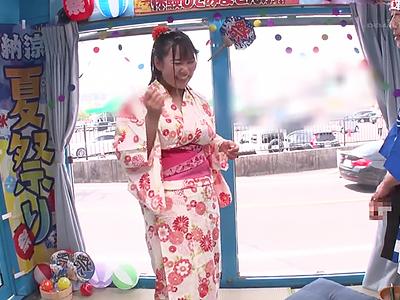 【MM号×巨乳】花火大会へ向かうほろ酔い美女と野球拳！ほろ酔いならではのノリと勢いでおっぱいポロリしちゃう！www