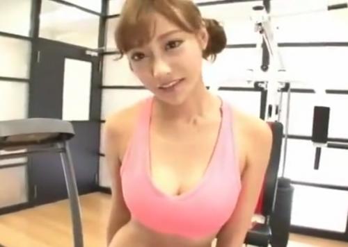 バイブ挿入したままストレッチしてイったら罰としてSEXしま～す→１５分もちませんでしたｗｗｗ　　　　　　明日花キララ