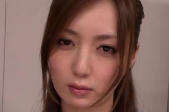 佐々木希に激似との呼び声高い美人お姉さま、冬月かえでさんのOL姿からのマン○くぱぁまで・・エロ過ぎです