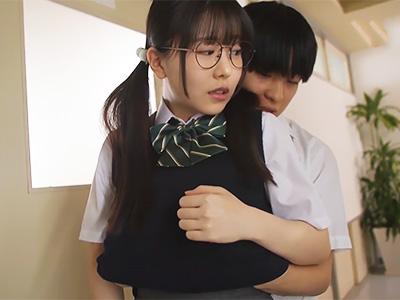 【原作コラボ×巨乳】静かな少女の衝撃的な変身！圧倒的なボディで至高の快感を体験するストーリーｗｗｗ