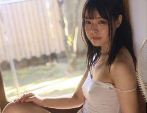 性欲旺盛の美女は近くに住むおじさんを挑発し誘惑してセッ○ス!イキまくる！ｗ
