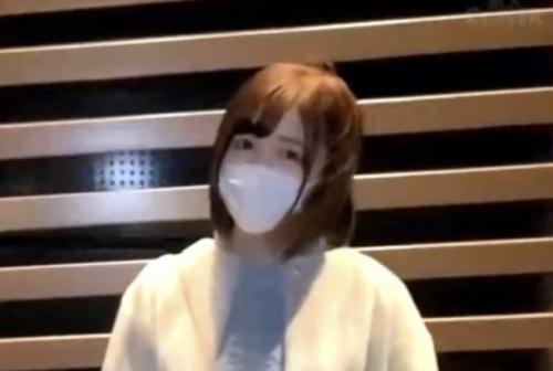 社長令嬢をナンパしてホテルへお持ち帰り！ｗ初めてのオナニーと潮吹きに照れながらも大興奮w