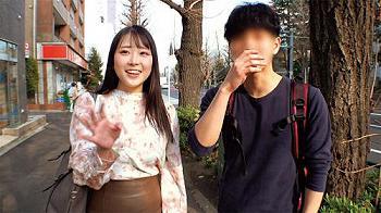 【素人ナンパ】巨乳でエロい身体の女子大生が男友達にオイルマッサージしちゃう！？騎乗位で金玉を素股でシコシコしちゃいました！