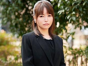 【MM号×人妻】妙にそそられる喪服姿の熟女妻がMM号で未亡人の欲求不満を爆発させて淫らなSEXしちゃいました！