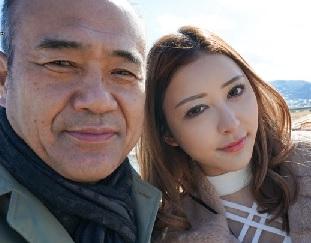 国宝級ボディーの美女が絶倫おじさんと不倫旅行！？旅館でネットリ濃厚SEXしちゃいました！【蜜美杏】
