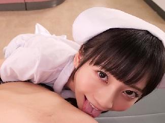 ロリ顔の可愛いナースが患者さんのデカチンしごきながらイヤらしくベロチューしちゃいました！【七沢みあ】