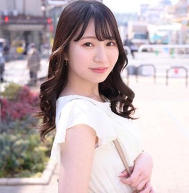 おわん型美巨乳の現役女子大生がAVデビュー！いきなり３Pで激ピスされてカワイイ顔に精子ぶっかけられちゃいました！【流川莉央】