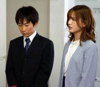 スタイル抜群で美人のOLが若いインターン生と不倫しちゃう！？誰もいないオフィスでパコパコしちゃいました！【希島あいり】