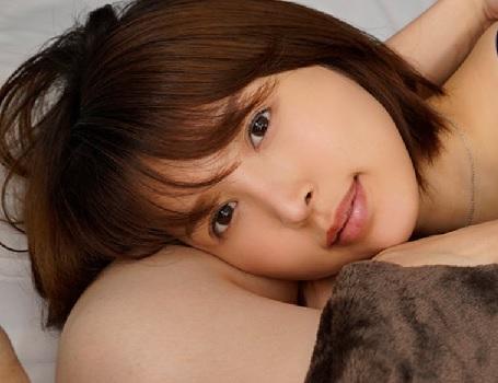 スタイル抜群の美人が同窓会でクラスメイトと再会！？既婚男性と一線を越えてホテルで激しくSEXしちゃいました！【葵つかさ】