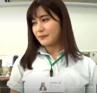 最高級Aランク美女のSOD社員がオフィスで見られながら男優にバックから激ピスされちゃいました！【藤森里穂】
