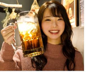 居酒屋で一人のみが趣味のノリ良い美女がAVデビュー！ハメ撮りでデカチンガン突きされてイキまくっちゃいました！【響蓮】