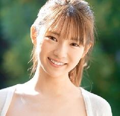 ロリ顔の現役女子大生がAVデビュー！あどけない顔面とエロ過ぎるカラダのギャップが最高です！【はやのうた】