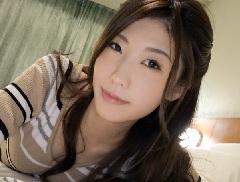 【素人×秘書】スレンダー美女のお姉さんが欲求不満でAVに応募！？パンスト美脚で足コキしてギンギンになったチンポを喉奥まで咥え込んでイマラチオしちゃいました！
