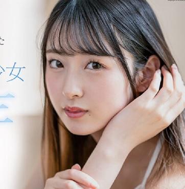 １９歳アイドル顔の現役女子大生がAVデビュー！顔に似合わず過激なSEXしちゃいました！【初芽】