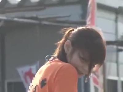 【水着×ギャル】ビーチでバイトしていたかわいい女の子を襲う！でっかい胸が好きな人におすすめAV