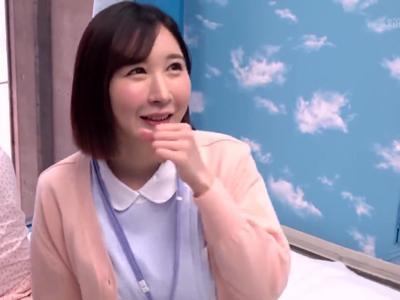 【エロ企画×企画】巨乳ナースが童貞男子にスケベなご奉仕！大きなおっぱいが見たい人向けの映像
