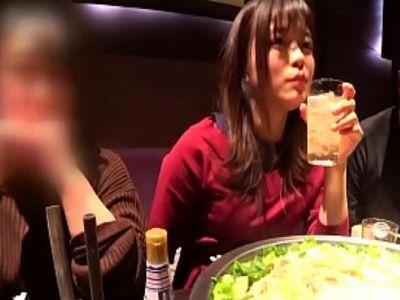 酔っぱらっている女子大生を見つけてナンパ！ホテルに連れ込んでいろんな体位で激しくSEX