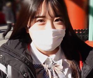 【JK×ハメ撮り】可愛い女子高生が学校さぼって昼間っから制服ハメ撮り！ち〇ぽを挿入するとエロい顔に変わる