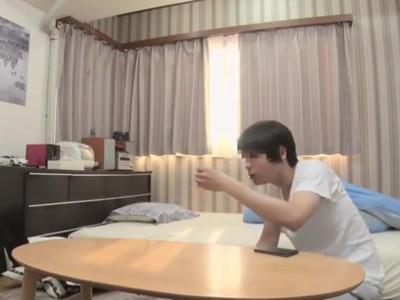 【ハード系】朝起きたら布団に魅力的な裸の美女が寝ていた！入れられると女の子の体と心が一気に燃え上がる