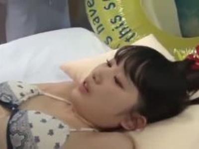 【寝取られ】恋人がいる素人をエロ企画に誘い込んでNTR！いやらしく肌を触られると自然と反応してしまう