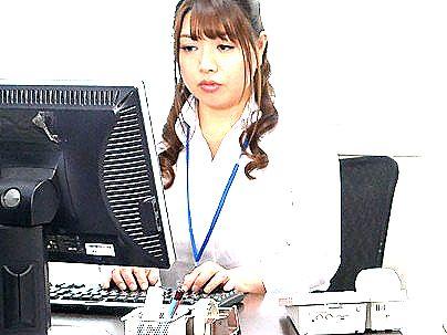 ＜人妻熟女！＞パートの豊満ムチムチエロい体巨乳オッパイ奥さん！自宅でザーメン中出し膣内射精種付けに！