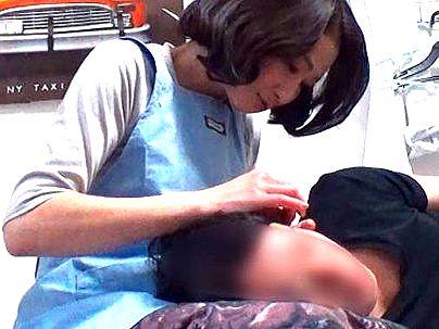＜五十路熟女！＞スレンダー細身人妻熟女おばさんレンタル！なし崩し的エロ行為に持ち込まれる！