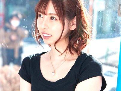 ＜素人ナンパ！＞「え？いいですよ…♡」色気ムンムンエステお姉さん！ED男マッサージからのエロ行為シチャウゾ！