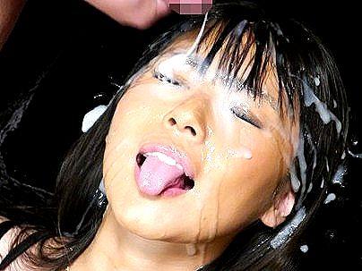 ＜ぶっかけ！＞美乳おっぱい人気女優可愛い女子！ザーメン大量に顔射ぶっかけに！