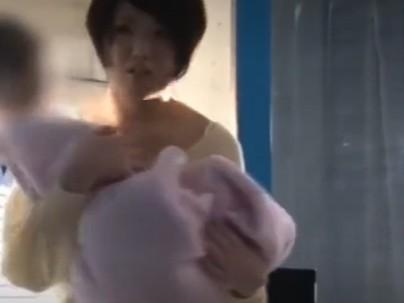 ≪巨乳≫【人妻】素人の巨乳オッパイカワイ子ちゃん人妻ままがエロ企画の餌食にｗｗｗｗｗｗｗ