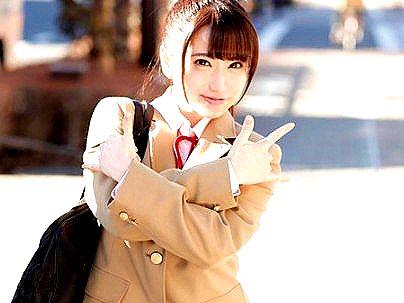 ＜素人ナンパ！＞ＳＳＳ級シロウト制服美少女！ゲットしてMM号でエロ行為！