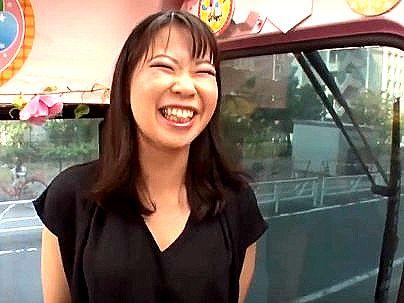 ＜人妻ナンパ！＞清楚系の欲求不満の8歳以上奥さん人妻！ゲットしてガチパコｓｅｘシチャウゾ！