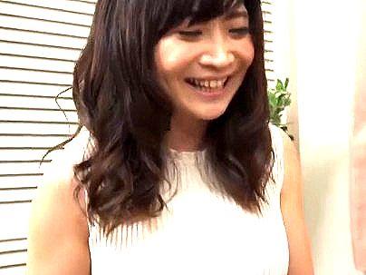 ＜人妻ナンパ！＞四十路バツイチの奥さん人妻ゲット！パイパンオマンコにザーメン中出し膣内射精種付け！