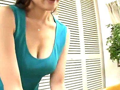 ＜美魔女ママ！＞「え、ここで…？するの？？」綺麗で優しい清楚美人なお母さん！性欲処理で口内発射しちゃうぞ！