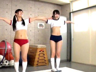 ＜アナル舐め！＞「ほらほら…♡」美乳オッパイ美少女達！M男にはたまらない行為しちゃうぞ！