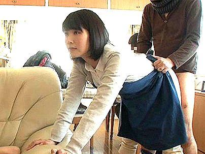 ＜時間停止！＞美人人妻と美少女娘を・・タイムストップして鬼畜な男がヤリマクリ！