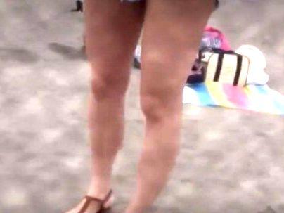 ＜素人ナンパ！＞「え？ホントに？？」海水浴場でゲットした可愛い女子！童貞君偽物にヤラレマクリになっちゃうゾ！！