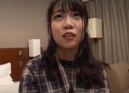 アニメ声のかわいらしい女子が撮影って言われてついついついてきてホテルで本番行為ｗしかも中出しにｗｗ