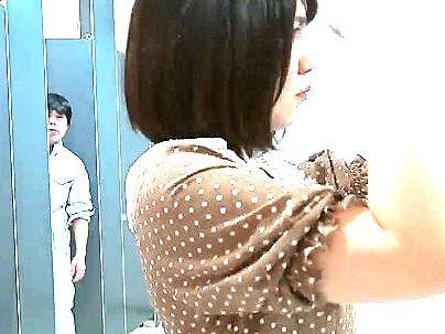 ＜清楚美人！＞ムチムチ巨乳おっぱいお姉さん！強引にエロ行為楽しんじゃうゾ！！