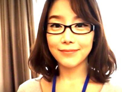 ＜素人ナンパ！＞「いい女ｗW！」巨乳おっぱい眼鏡の清楚美人！口説いてエロ行為持ち込んじゃうぞ！