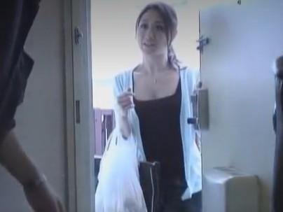 ≪家政婦≫【スレンダー】細身の可愛い人妻がエロ行為でもだえ感じちゃうぞｗｗｗｗｗｗ