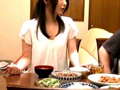 ＜姉弟相姦！＞スタイル抜群巨乳オッパイオネエサンが妊娠したので...弟が頼んで1回だけザーメン中出し膣内射精！