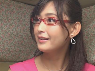 ≪しろうと≫【人妻】上品な感じの人妻熟女がナンパされてなし崩し的エロ行為にｗｗｗｗｗｗｗ