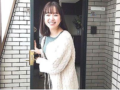 ＜人妻熟女！＞「三十路、エッロイ…！」上品な感じの巨乳おっぱい奥さん！自宅で浮氣不倫エチエチシチャウゾ！