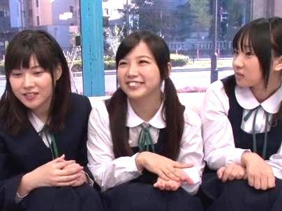❖真面目そうな清楚系素人のカワイ子ちゃんがマジックミラーでエロ行為してくれちゃうぞｗｗｗ