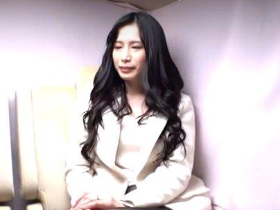 ＜人妻ナンパ＞素人美魔女奥さん人妻がナンパされてホテルでエロ行為になるぞ！！！