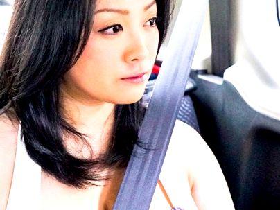 ＜美魔女！＞「イッチャウの…」お騒がせ巨乳おっぱいの元アイドル芸能人！刑務所でヤラレマクリになっちゃうゾ！！